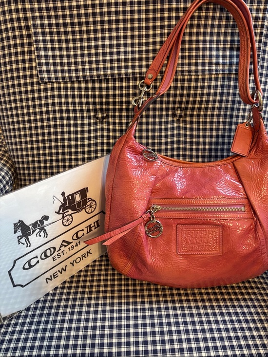 Coach Handbags - Coach poppy “jazzy” patent Leather Shoulder Bag in mauve